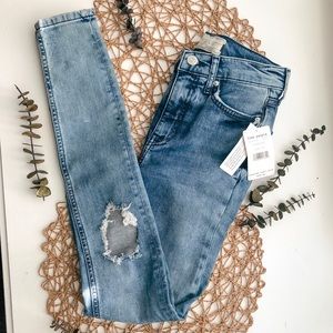 🆕 Free People Jeans